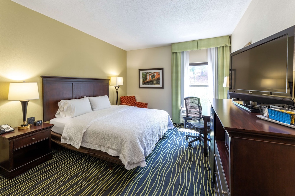 Hampton Inn Columbia I 26 Harbison Blvd. - photo 9