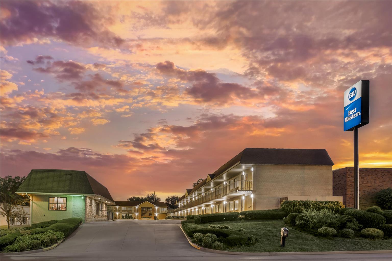 Best Western Winchester Hotel - photo 37