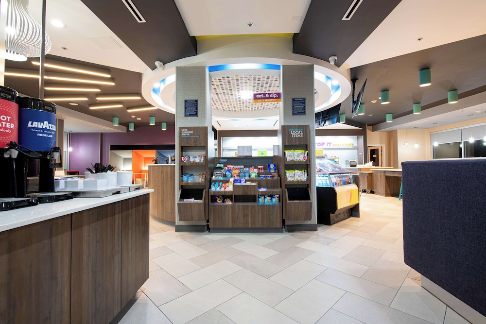 Tru by Hilton Lewisville Vista Ridge Mall - photo 12
