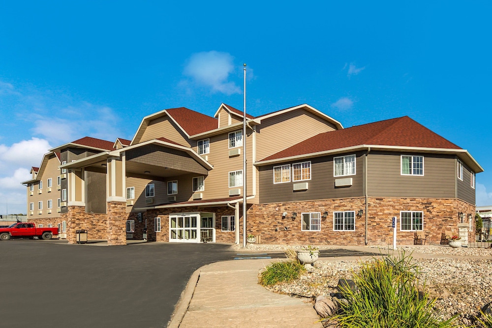 Red Roof Inn & Suites Omaha Council Bluffs - photo 53