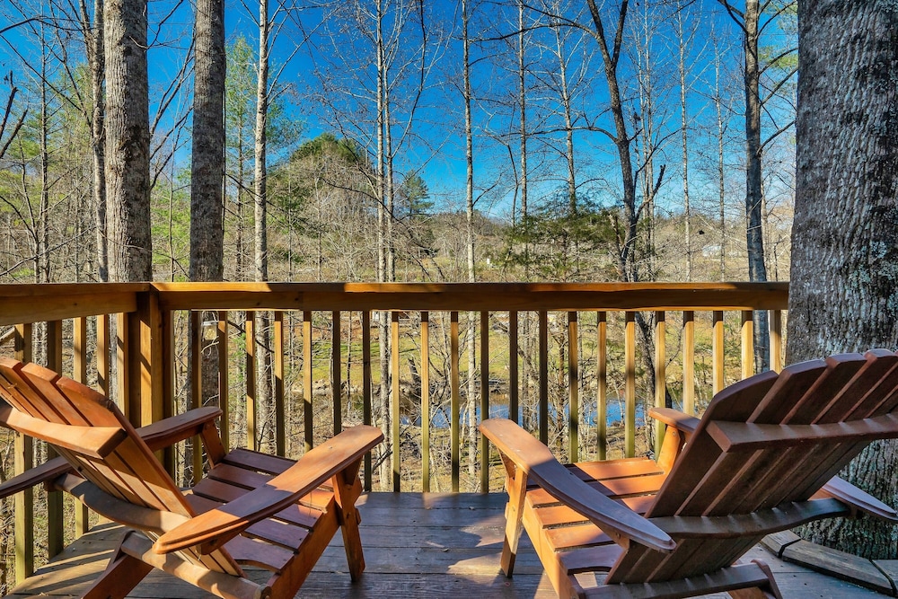 Rivers Edge Treehouses - photo 31