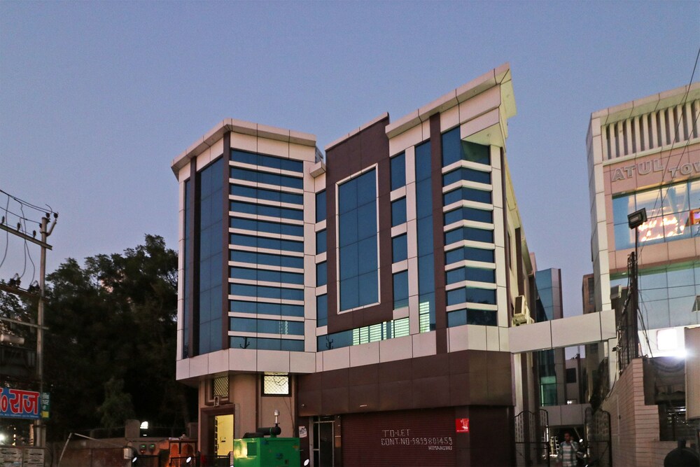OYO 10213 Hotel Panache in Mathura, India