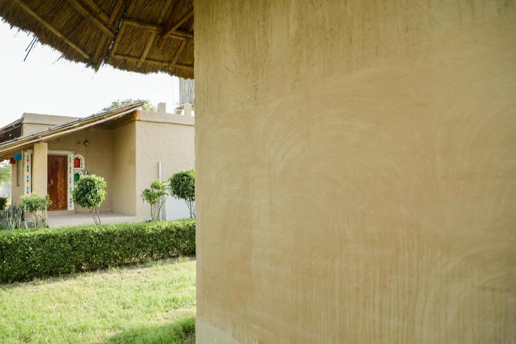 Mud Haven Farm in Jhajjar, India