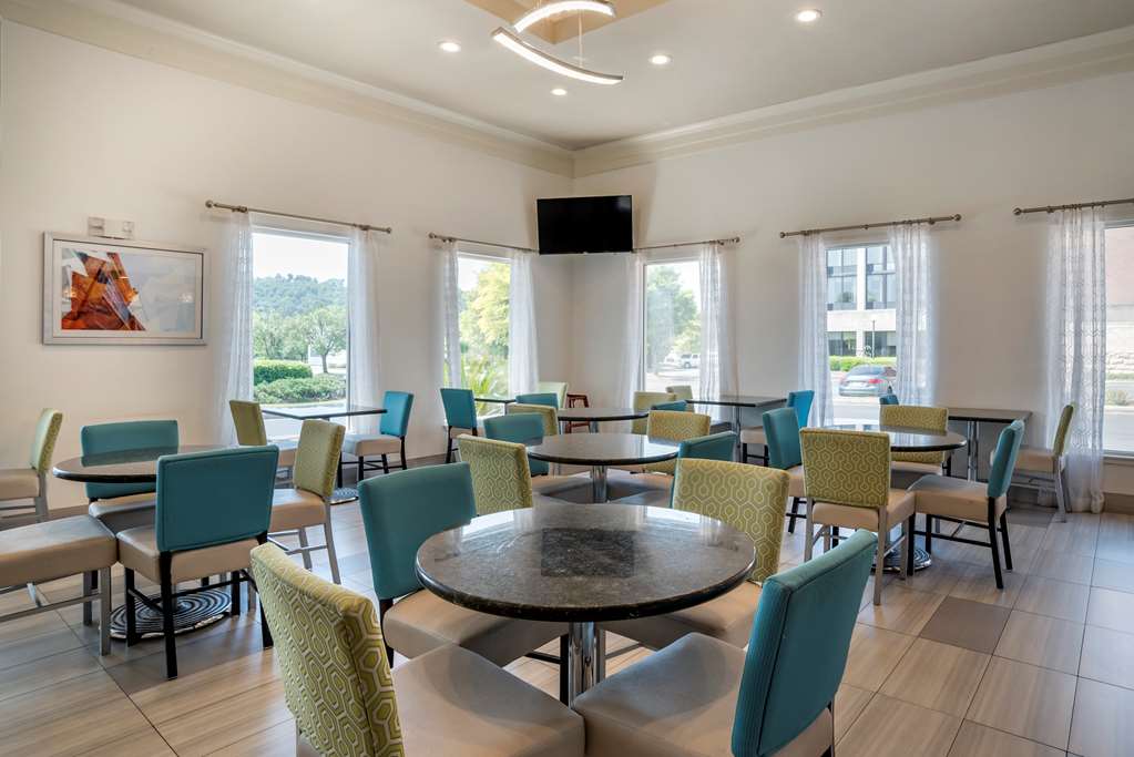 Best Western Carlton Suites - photo 19