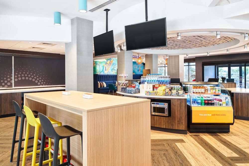 Tru By Hilton Ft. Lauderdale Airport - photo 24