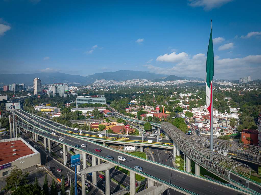 ROOF AIR FLAG