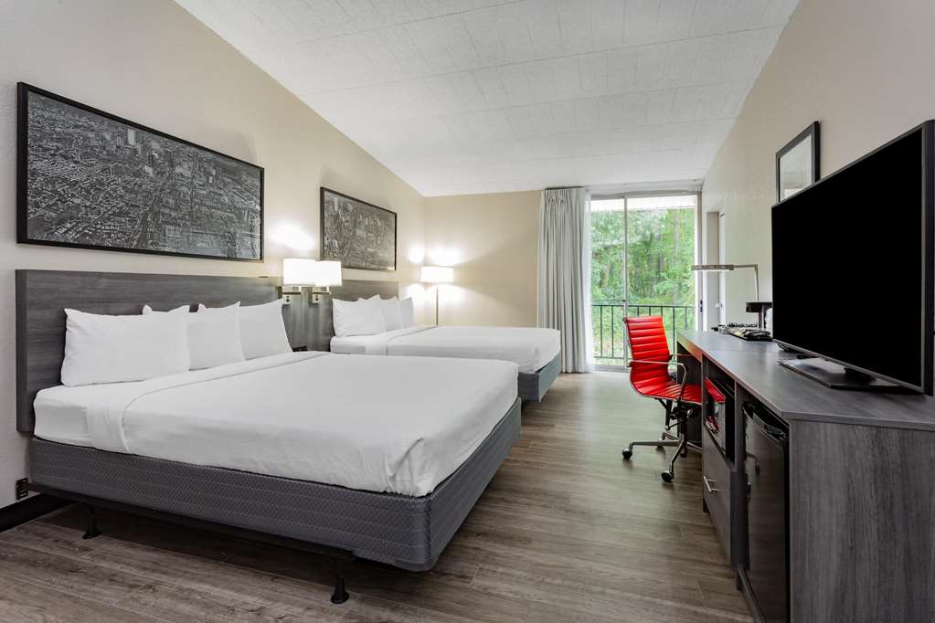 Ramada by Wyndham Hartford North Bradley Airport - photo 15