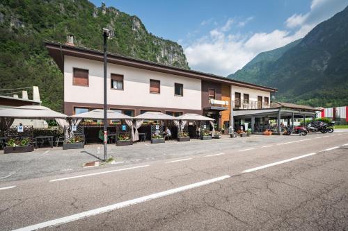Albergo Bar Firi — hotel in Storo