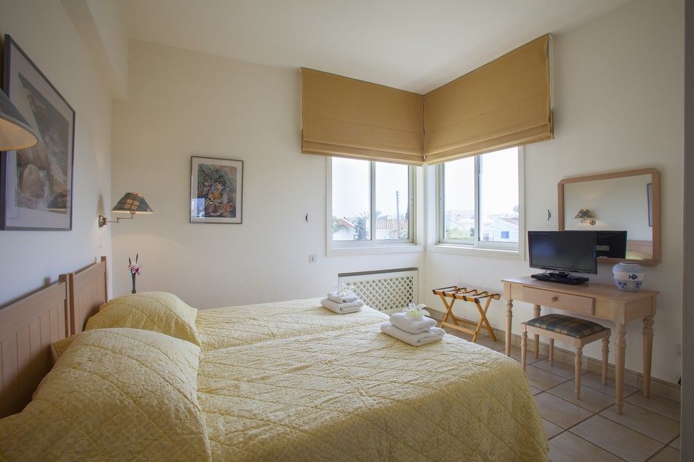 Alia Sirina Seafront Suite — 4-Star Luxury Hotel in Protaras, Cyprus