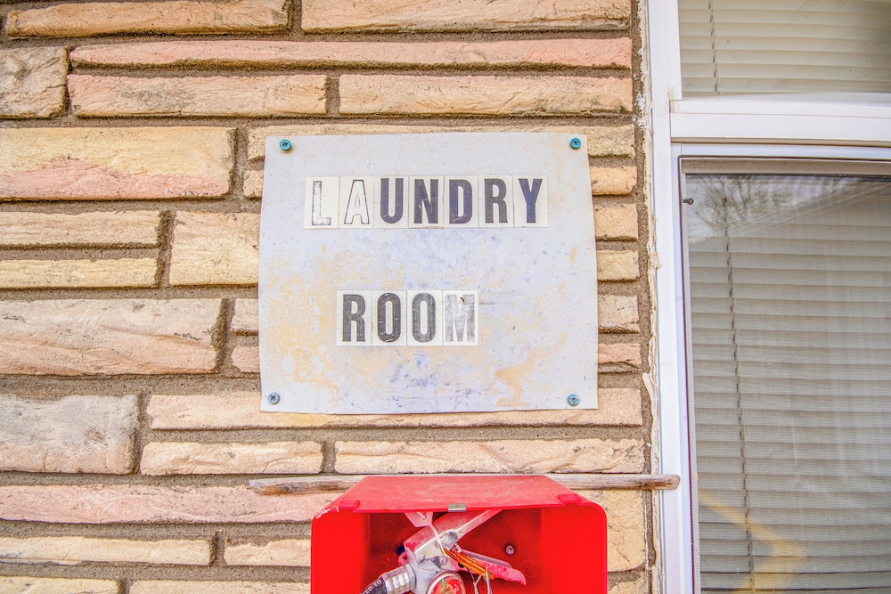 OYO Travelier Motel - photo 83