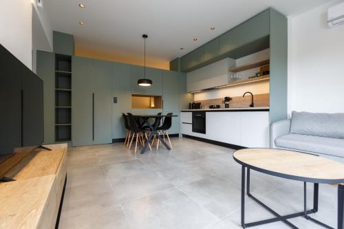 Studio W King Size Bed Near the Heart of Kalamata — 4-Star Luxury Hotel in Kalamata, Greece