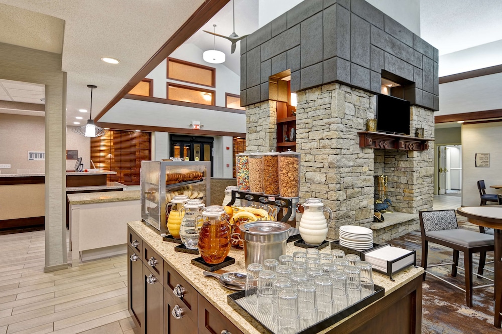 Homewood Suites Kansas City Overland Park - photo 35