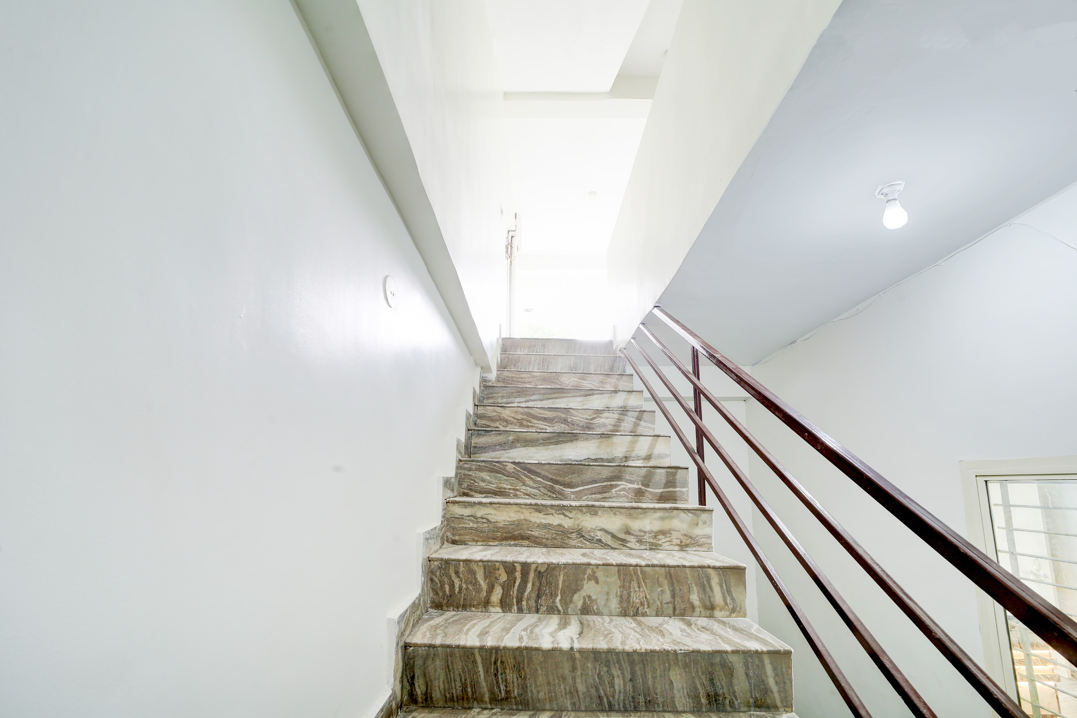 Hotel O Green Villa — 4-Star Luxury Hotel in Bhopal, India