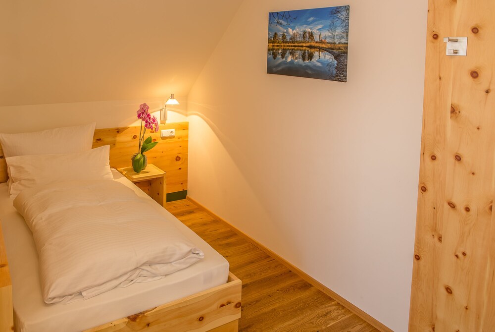 Landgasthof Weberhans — hotel in Harburg