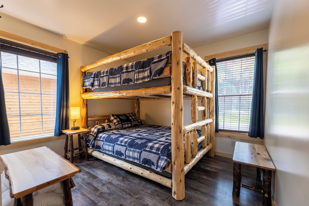 Keweenaw Waters Resort - photo 46
