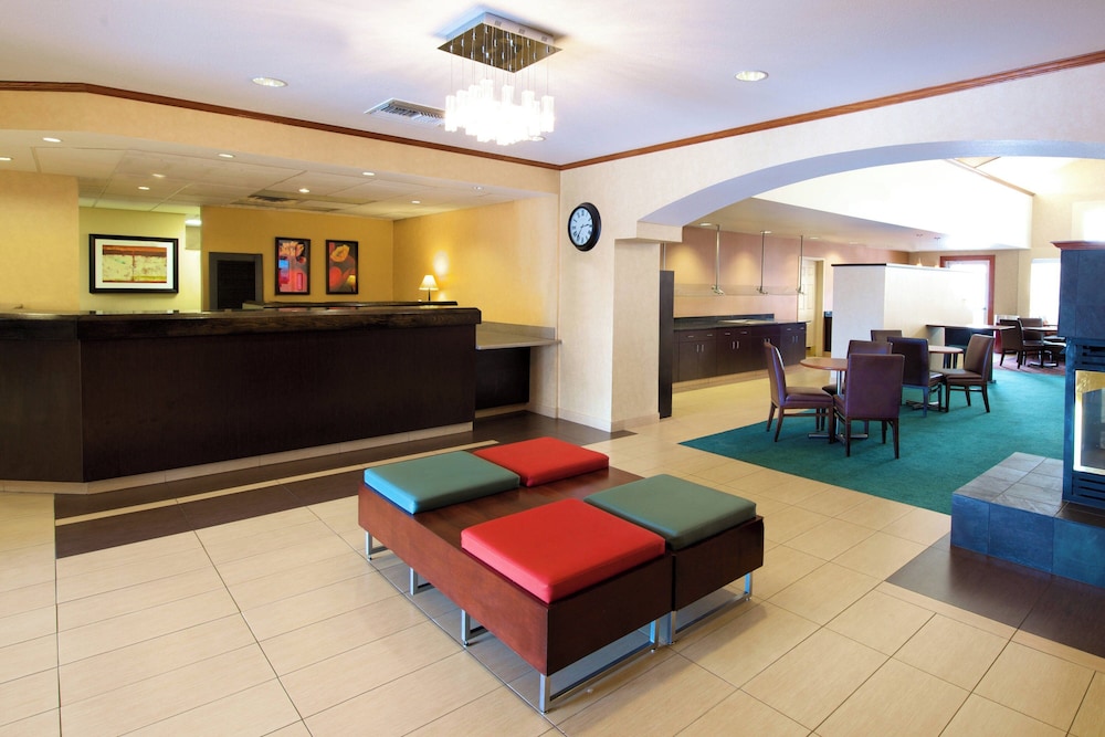 Residence Inn by Marriott Phoenix Airport - photo 3