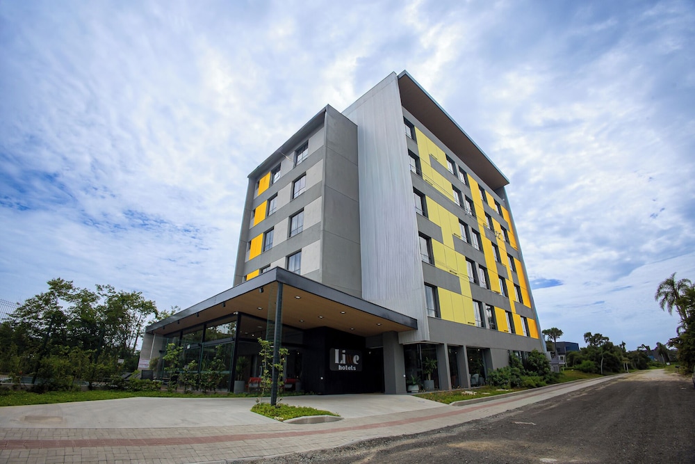 Liwe Hotels in Penha, Brasil