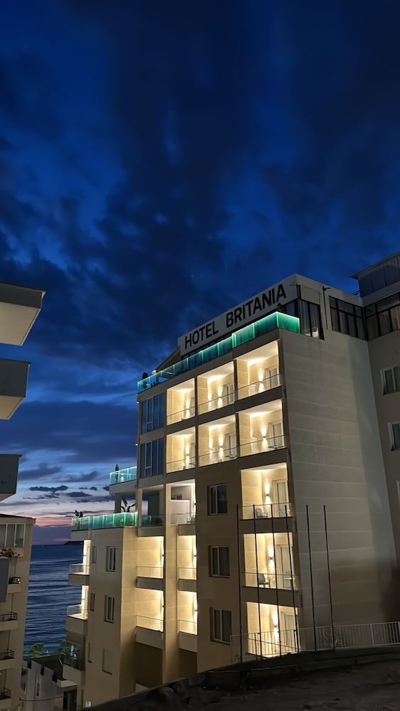 Hotel Britania - last minute hotel in Vlore