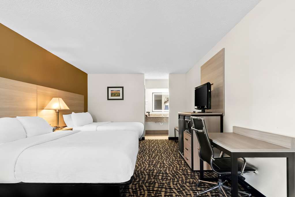 Quality Inn Russellville - photo 27