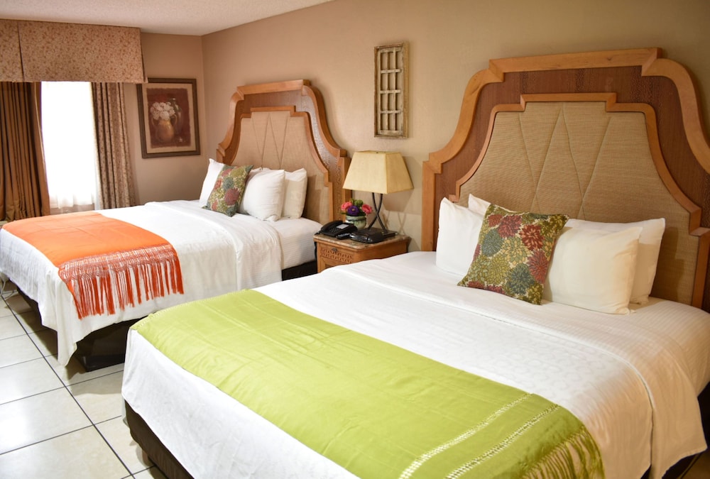 Hotel Baja San Diego A Boutique Hotel - featured photo