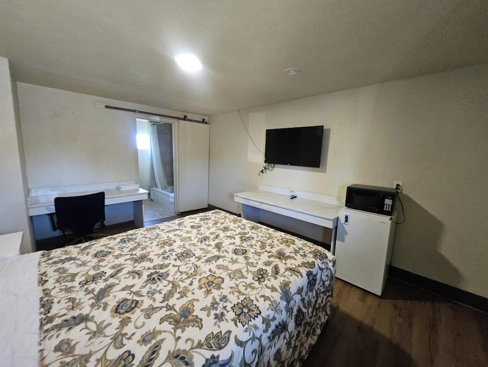 Del Rancho Motel - photo 13