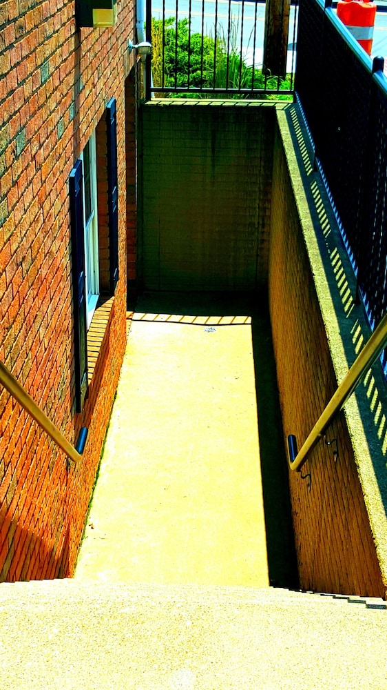 Lodging on the Square - photo 16