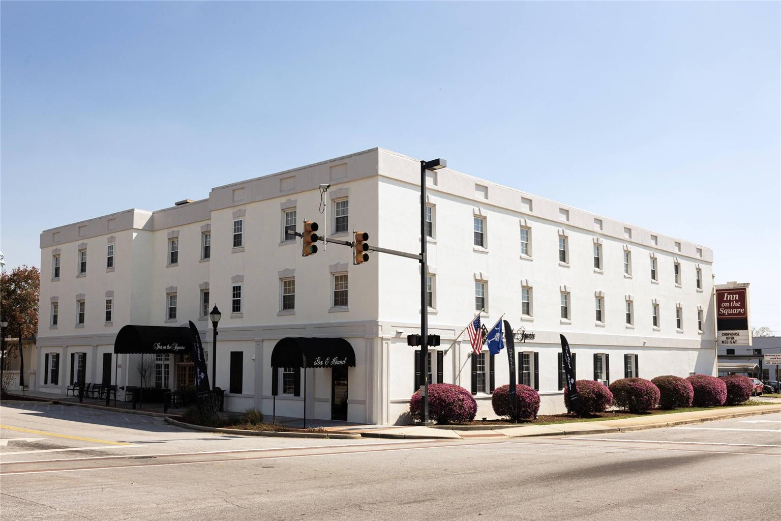Inn on the Square an Ascend Collection Hotel — hotel in Greenwood