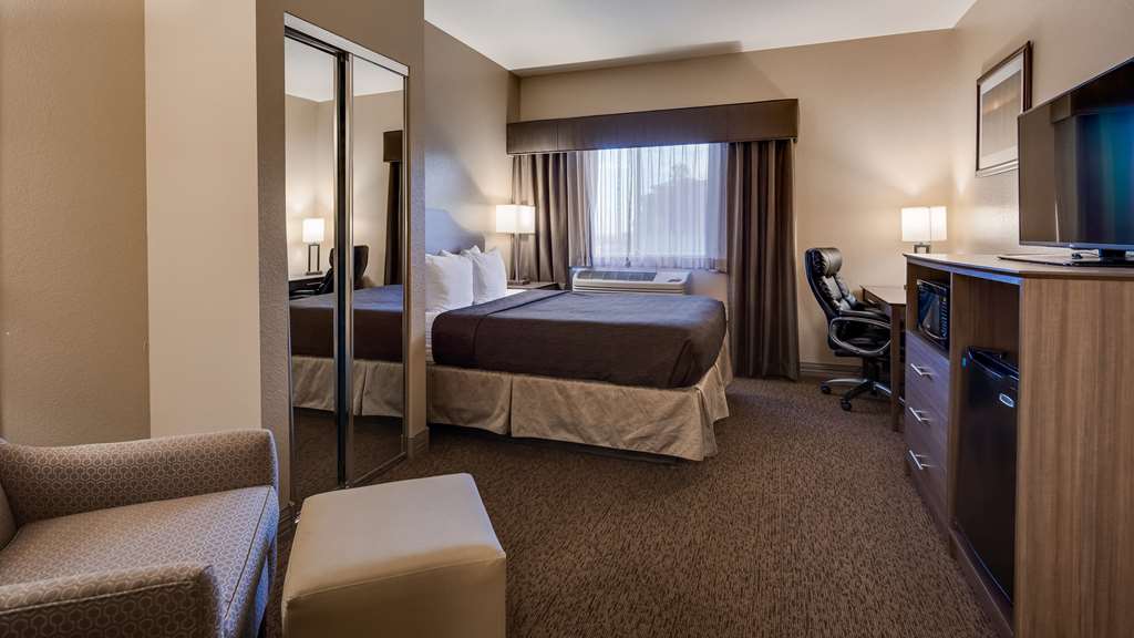 Best Western El quartelejo Inn & Suites - photo 8