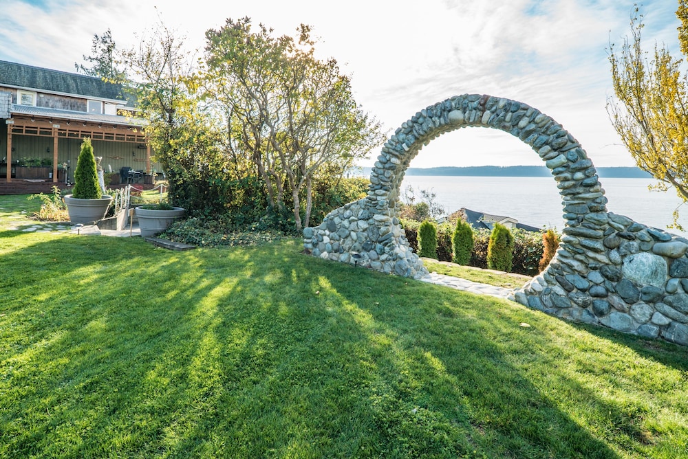 Camano Island Inn - photo 41