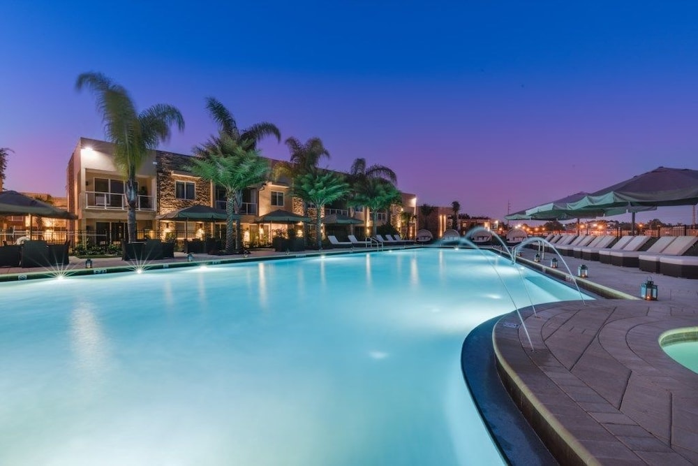 #14 Four Bedroom Villa — 4-Star Luxury Hotel in Kissimmee, United States