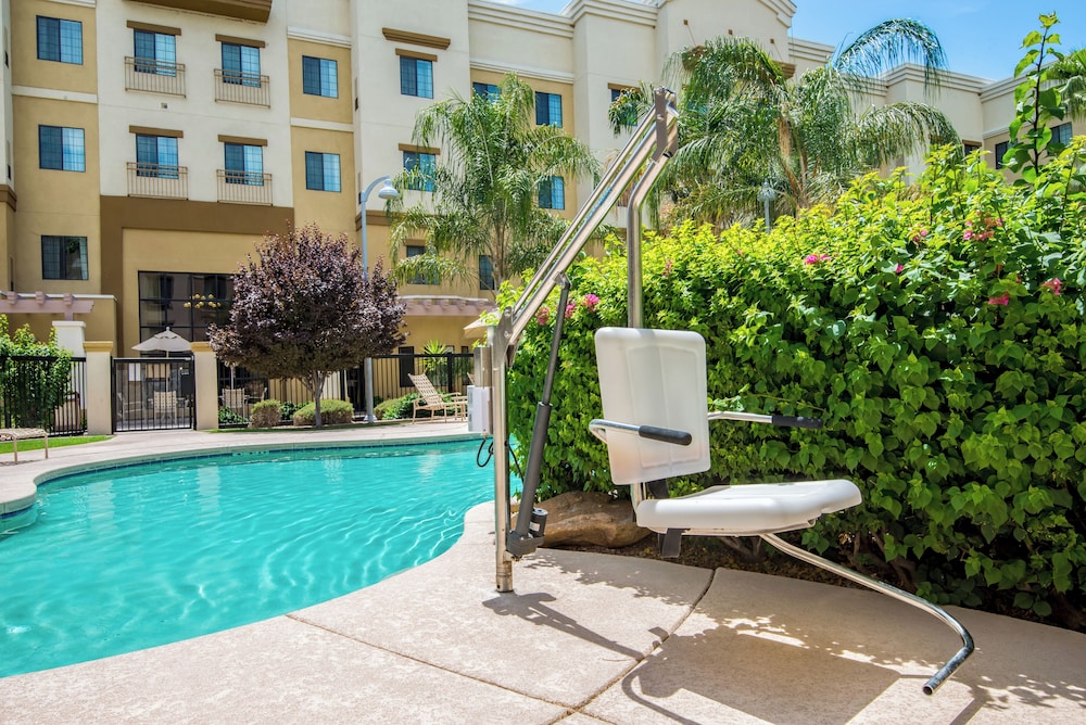 Holiday Inn Express & Suites Phoenix Glendale Sports Dist by IHG - photo 28