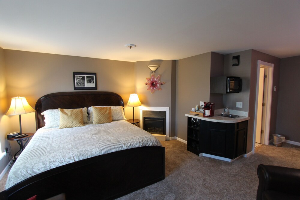 Lodging at the Gaffer Inn - photo 7