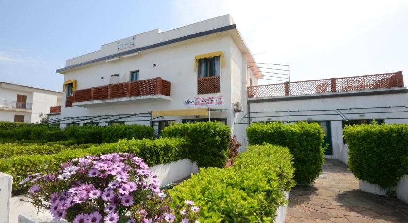 Residence Verdemare — 4-Star Luxury Hotel in Agropoli, Italy
