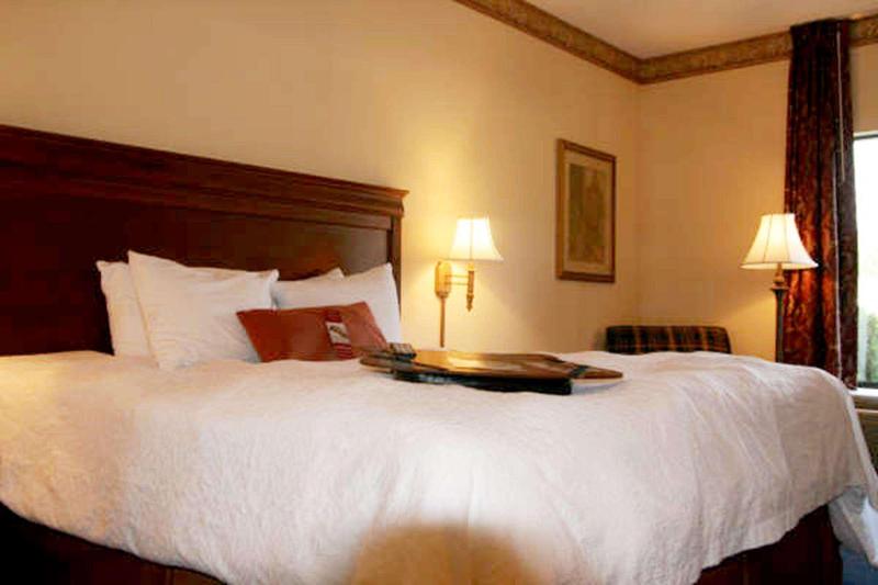 Hampton Inn Lewisburg - photo 56