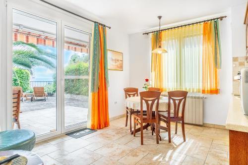 Palm Apartment Portorose — 4-Star Luxury Hotel in Portoroz, Slovenia
