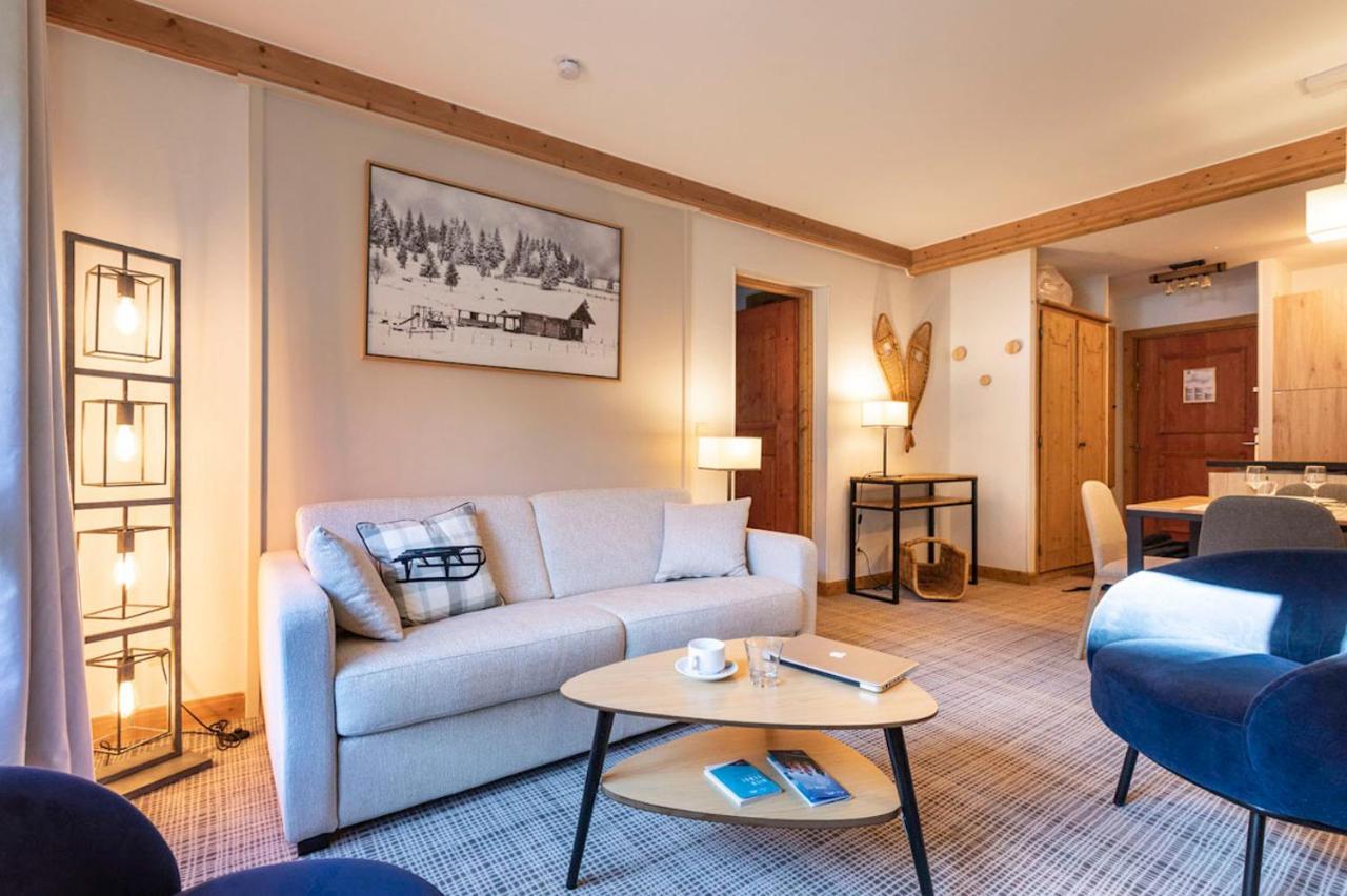 Arc 1950 Appartement 4 Personnes Ski Aux Pieds — 4-Star Luxury Hotel in Les Arcs, France