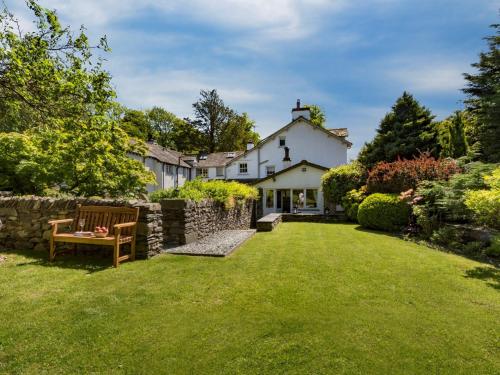 2 Bed in Coniston LCC17 - last minute hotel in Unknown City