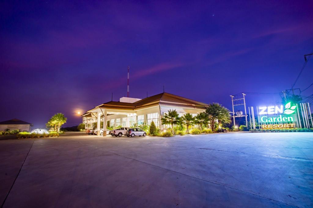 Zen Garden Resort in Sing Buri, Thailand