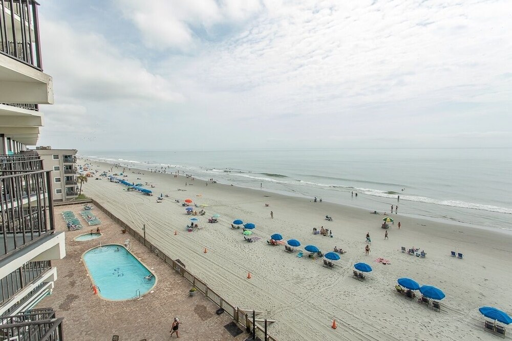 Royal Garden Resort 515 2 Bedroom Condo by RedAwning - photo 28