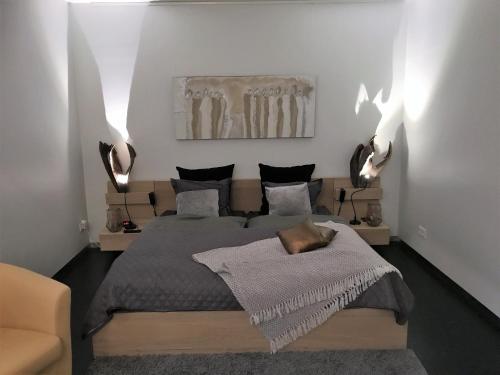 Wk12 Suite — 4-Star Luxury Hotel in Cuijk, Netherlands