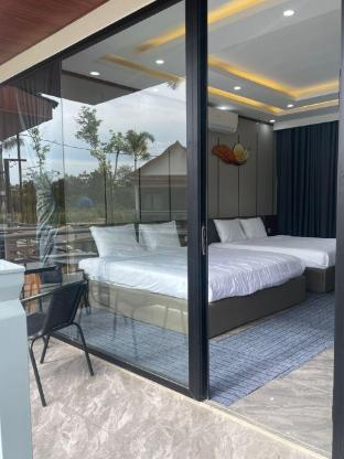 Ruby Mountain View Resort in Vangviang, Laos