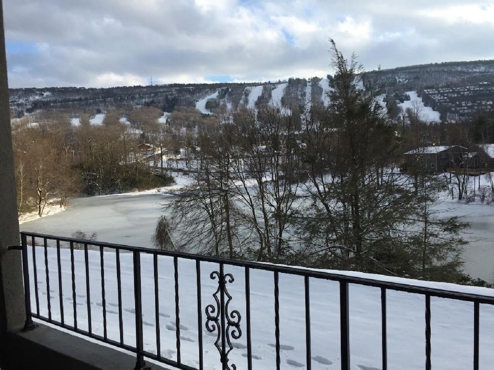 Chateau Resort & Conference Center - photo 42