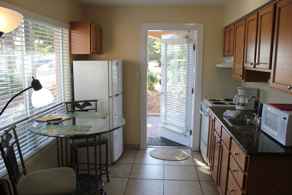 A Beach Retreat - photo 71