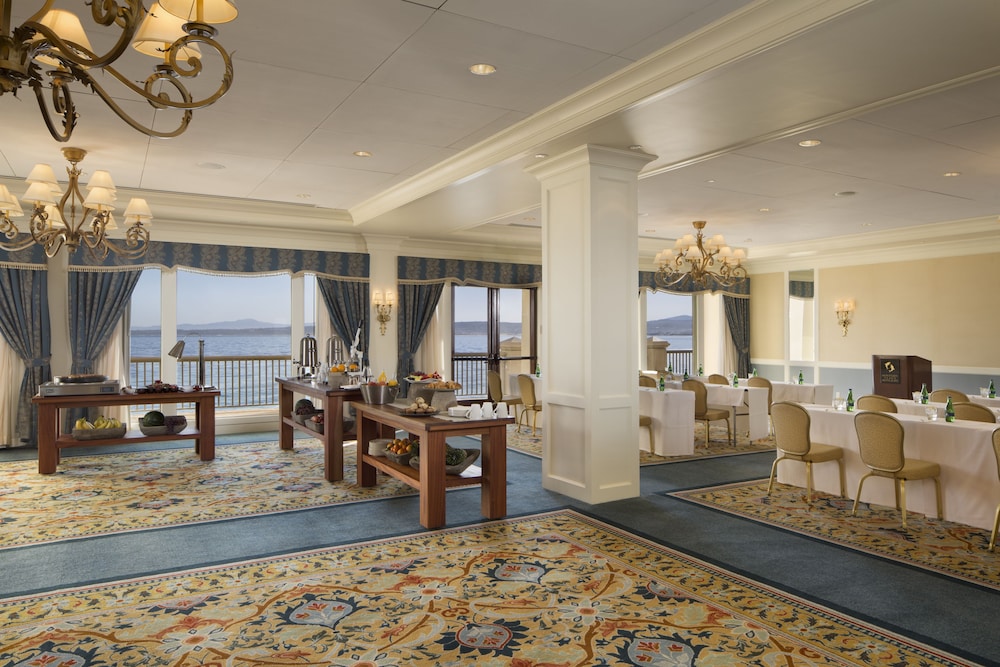 Monterey Plaza Hotel & Spa - photo 75