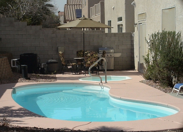 Swimming_pool