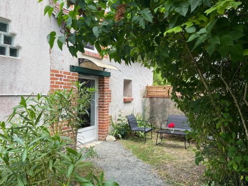 Détente aux beaumonts — hotel in Chouzy-Sur-Cisse