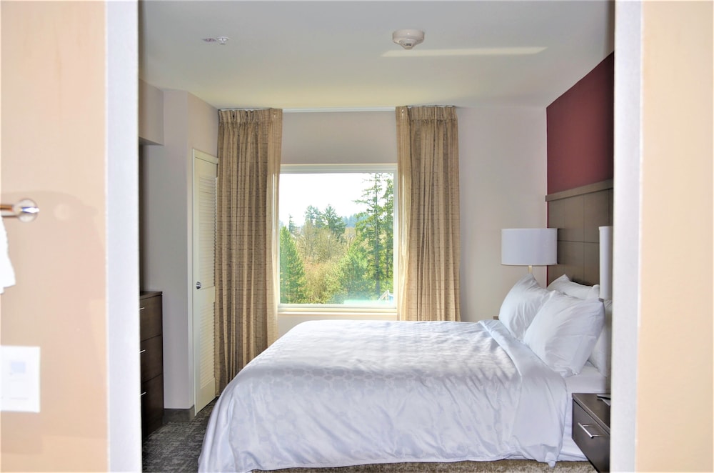 Staybridge Suites Hillsboro Orenco Station by IHG - photo 14