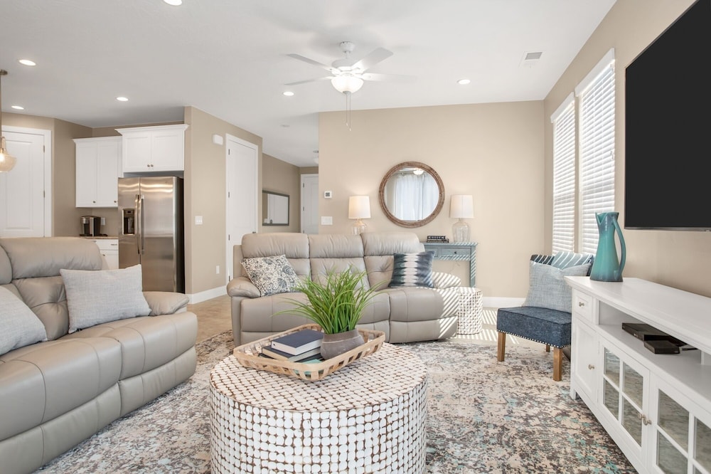 Heavenly Comfort @ Hell Hole Trail 5 Bedroom Home by RedAwning — 4-Star Luxury Hotel in Washington, United States