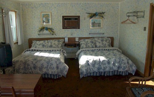 Lighthouse Inn - photo 3