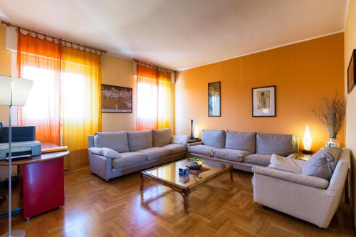 Appartamento 160 mq — 4-Star Luxury Hotel in Milan, Italy